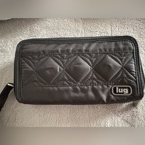 Brand new never used Lug wallet